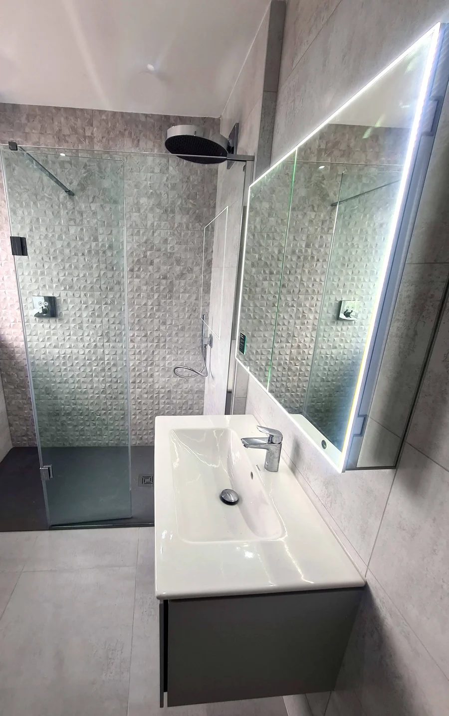 Ajeetpal Riat, bathroom fitter at Four Oaks Bathrooms, West Midlands